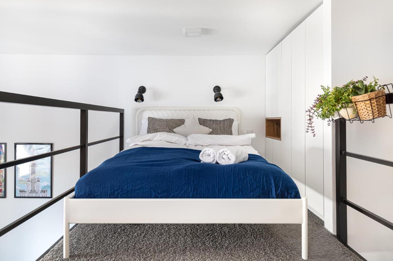 Stylowe Studio Z Antresola Warszawa Kültér fotó